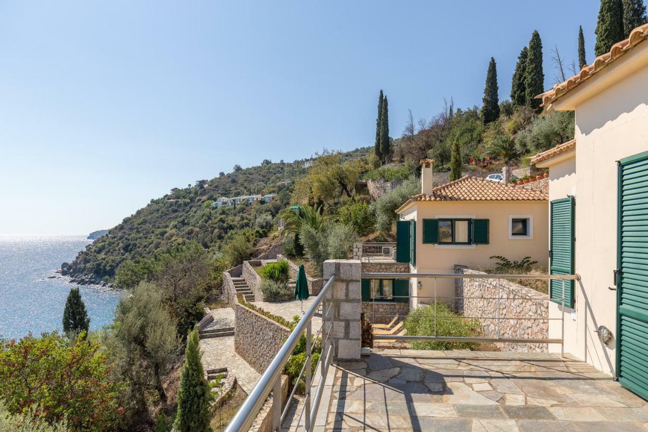 Kissakas Villas Leonídion Buitenkant foto