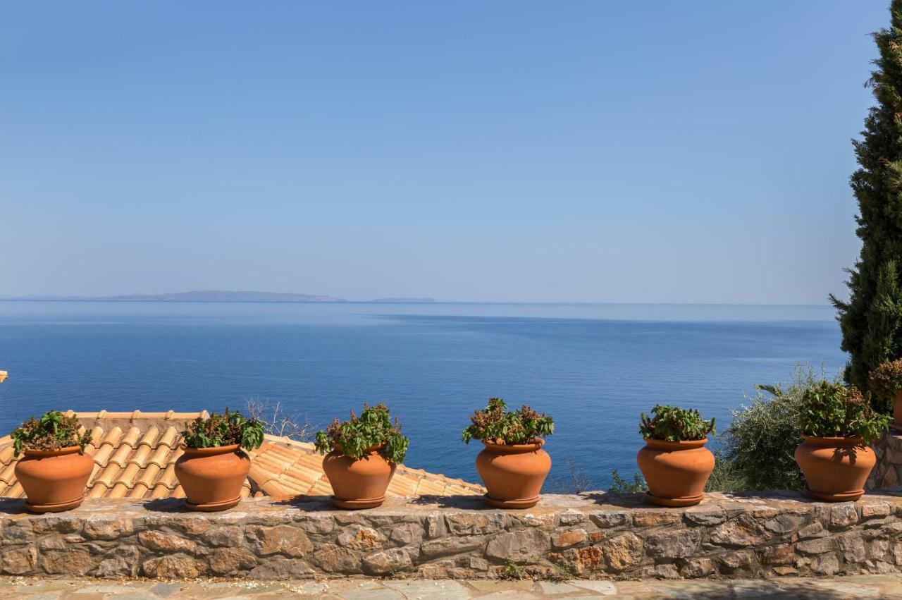 Kissakas Villas Leonídion Buitenkant foto