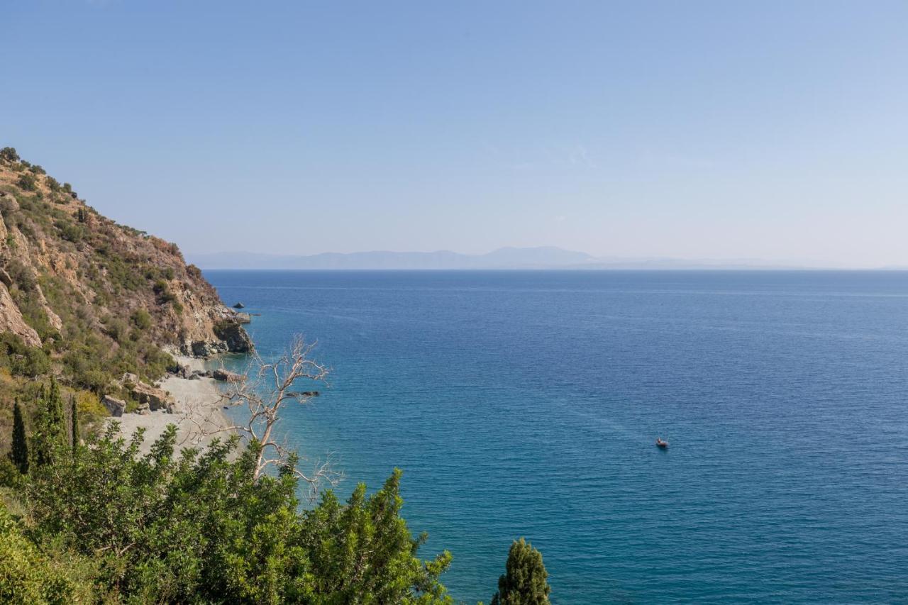 Kissakas Villas Leonídion Buitenkant foto